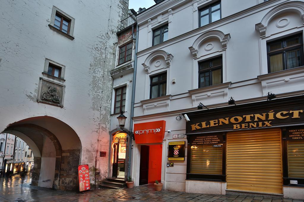 Vip Apartments Bratislava Exterior photo